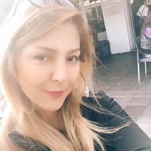 Meet your Posher, Neda